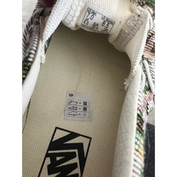 Vans Classic Slip On Floral Tapestry Sneaker Shoes Womens Size 8.5 New No Box - Picture 3 of 9